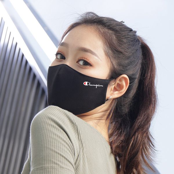 men's and women's spring summer combed cotton screen red printing washable personality fashion trend black thin mask
men's and women's spring summer combed cotton screen red printing washable personality fashion trend black thin mask