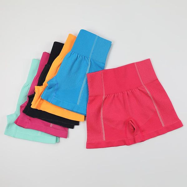 high waist yoga sport shorts hip push up women fitness running workout gym seamless leggings female short pants outfit
high waist yoga sport shorts hip push up women fitness running workout gym seamless leggings female short pants outfit