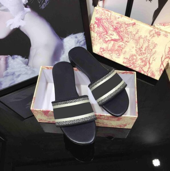 slippers 2021 brand flat embroidered letter holiday beach multi-color optional fashion casual women's sandals 42, Black
slippers 2021 brand flat embroidered letter holiday beach multi-color optional fashion casual women's sandals 42, Black