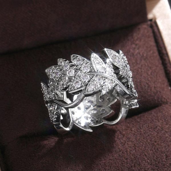 the gorgeous and shiny creative vine leaves ladies studded with zircon rings, fashionable party wedding ring jewelry rings, Slivery;golden
the gorgeous and shiny creative vine leaves ladies studded with zircon rings, fashionable party wedding ring jewelry rings, Slivery;golden