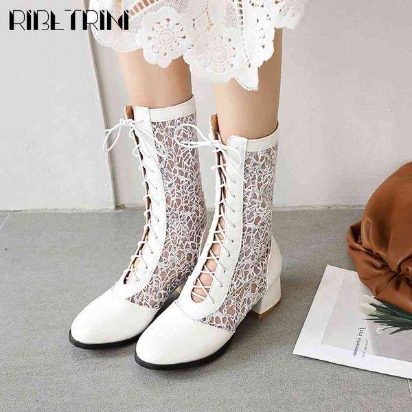 boots retro female shoes lace round toe mid calf summer women casual party fashion boots, Black
boots retro female shoes lace round toe mid calf summer women casual party fashion boots, Black