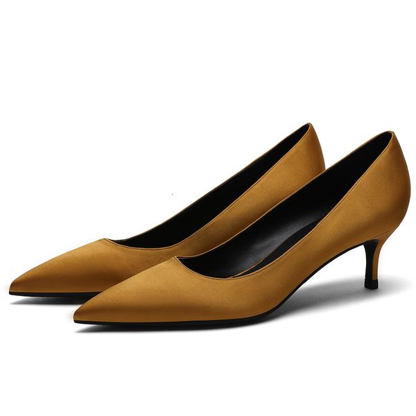 sandals brand design women pumps fashion shallow pointed toe spring summer single shoes black white red wedding f0081 t42l
sandals brand design women pumps fashion shallow pointed toe spring summer single shoes black white red wedding f0081 t42l