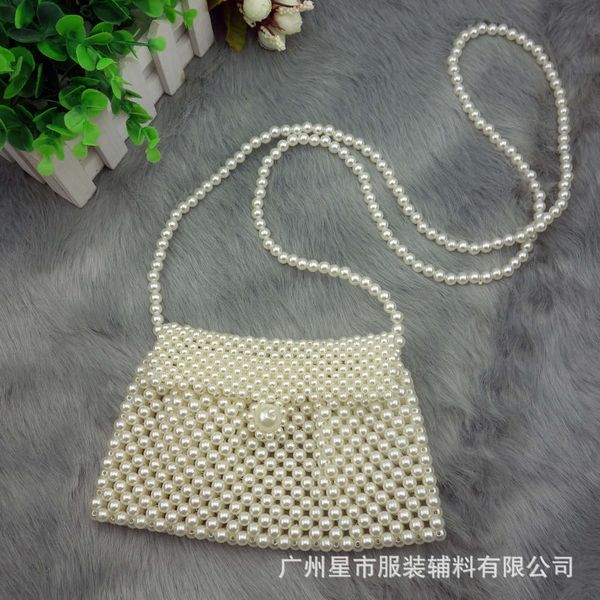 fashion pearl bag manual beaded dumpling shape women's oblique cross single shoulder can be color
fashion pearl bag manual beaded dumpling shape women's oblique cross single shoulder can be color