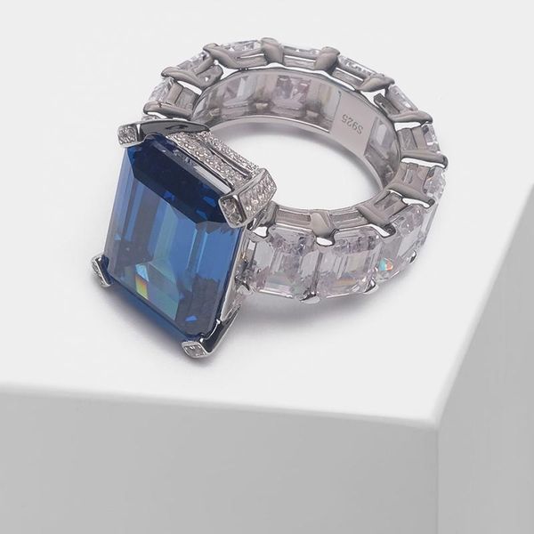 cluster rings 100% 925 sterling silver simulated moissanite gemstone diamond emerald ring with green stone engagement gifts for women 2021, Golden;silver
cluster rings 100% 925 sterling silver simulated moissanite gemstone diamond emerald ring with green stone engagement gifts for women 2021, Golden;silver