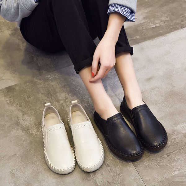 Casual shoes 2021 spring new soft soled comfortable leather hollow out single shoes with five pointed star finish and pure cow round head women's I9DQ, 1815 white
Casual shoes 2021 spring new soft soled comfortable leather hollow out single shoes with five pointed star finish and pure cow round head women's I9DQ, 1815 white