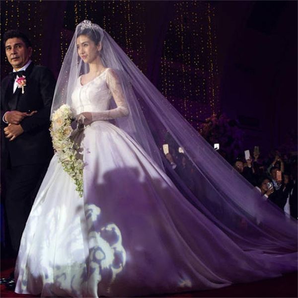 bridal veils 2021 long with cut edge 2 layers soft tulle white/ivory wedding accessories stock 3m veil comb, Black
bridal veils 2021 long with cut edge 2 layers soft tulle white/ivory wedding accessories stock 3m veil comb, Black