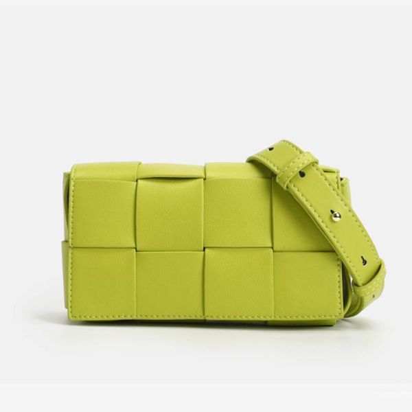 shoulder bags genuine leather crossbody bag for women luxury designer female handbag strap chain cowhide woven waist
shoulder bags genuine leather crossbody bag for women luxury designer female handbag strap chain cowhide woven waist