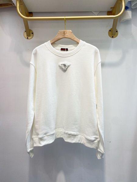 brand hoodie p home 21 early autumn new classic capsule series three-dimensional flower triangle simple leisure round neck long sleeve sweat, Black
brand hoodie p home 21 early autumn new classic capsule series three-dimensional flower triangle simple leisure round neck long sleeve sweat, Black