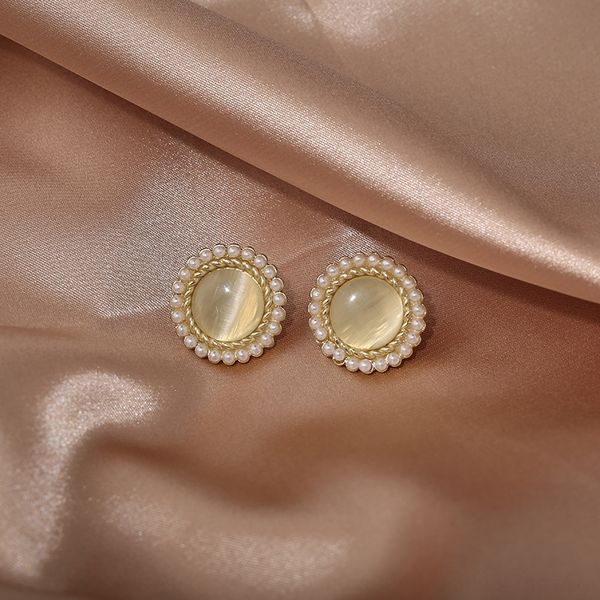 IAH south korea s925 stud silver needle high-grade gannet red pearl pearl and fashion earrings long tassel small fragrance earrings, Golden;silver
IAH south korea s925 stud silver needle high-grade gannet red pearl pearl and fashion earrings long tassel small fragrance earrings, Golden;silver