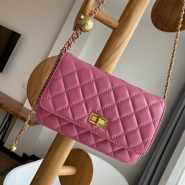 evening bags 2021 luxury mini handbags women designer real leather shoulder handbag messenger small crossbody for sac a main
evening bags 2021 luxury mini handbags women designer real leather shoulder handbag messenger small crossbody for sac a main