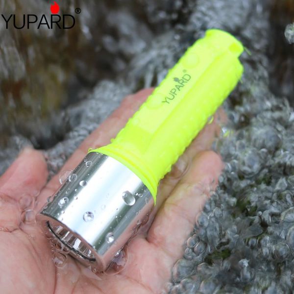 waterproof diving q5 led underwater lamp torch 3 mode for 18650 rechargeable battery xm-l2 t6 camping flashlights torches
waterproof diving q5 led underwater lamp torch 3 mode for 18650 rechargeable battery xm-l2 t6 camping flashlights torches
