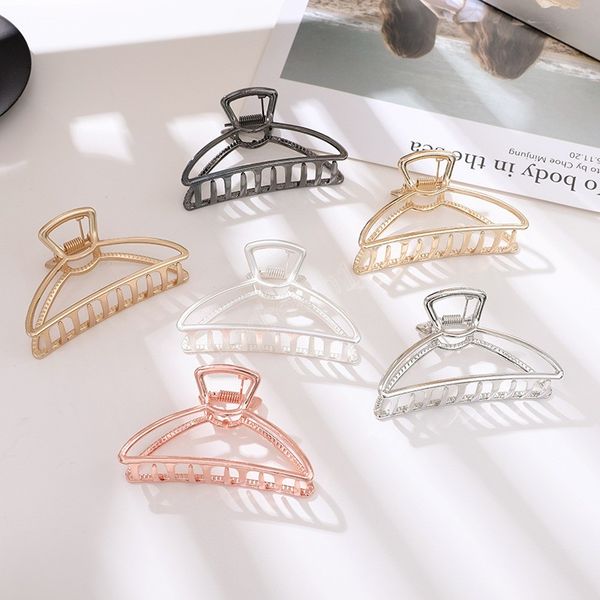 women girls geometric hair claw clamps metal moon shape hair clip solid color hairpin large size hair accessories, Slivery;golden
women girls geometric hair claw clamps metal moon shape hair clip solid color hairpin large size hair accessories, Slivery;golden