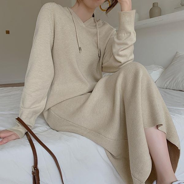 casual dresses autumn winter women dress 2021 hooded knitted midi for long sleeve loose female sweater vestidos, Black;gray
casual dresses autumn winter women dress 2021 hooded knitted midi for long sleeve loose female sweater vestidos, Black;gray