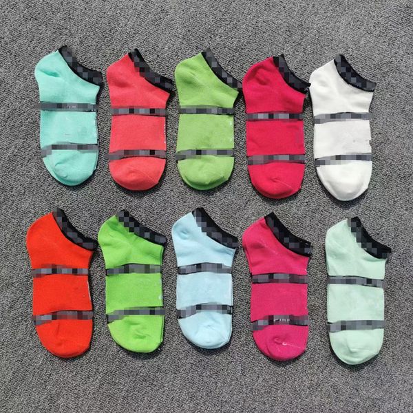 mix black pink colors ankle socks sports check girls women cotton home socks skateboard sneaker
mix black pink colors ankle socks sports check girls women cotton home socks skateboard sneaker
