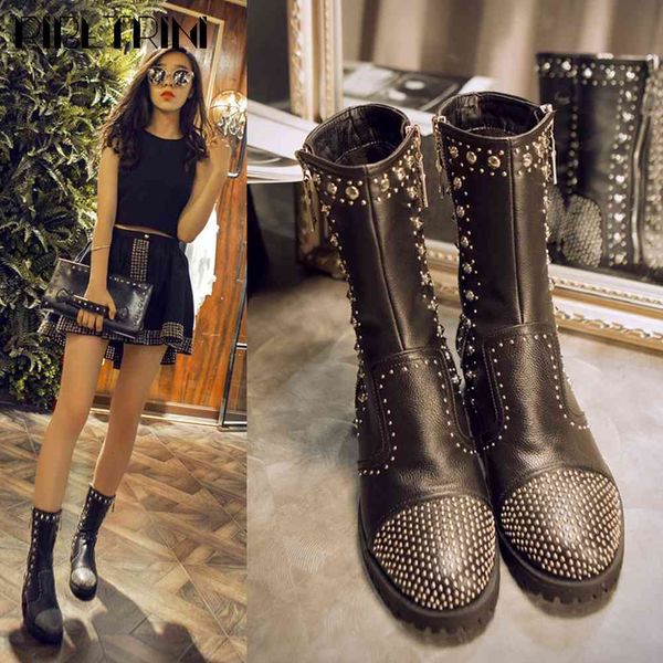 boots metal luxury shoes genuine leather round toe rivet zipper fahsion brand women platform boots, Black
boots metal luxury shoes genuine leather round toe rivet zipper fahsion brand women platform boots, Black