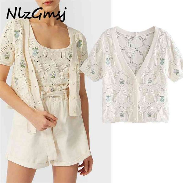 women fashion floral embroidery cropped knitted cardigan sweater vintage short sleeve female outerwear chic 210628, White
women fashion floral embroidery cropped knitted cardigan sweater vintage short sleeve female outerwear chic 210628, White