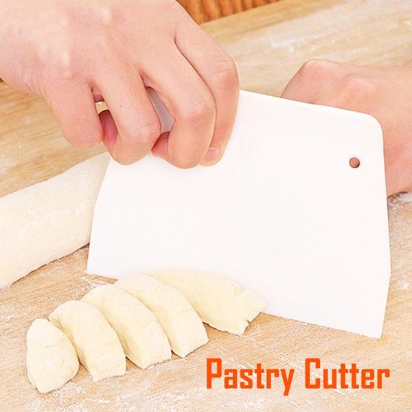 useful cream spatula diy pastry cutters fondant dough scraper cake cutter baking tool kitchen accessories & tools
useful cream spatula diy pastry cutters fondant dough scraper cake cutter baking tool kitchen accessories & tools