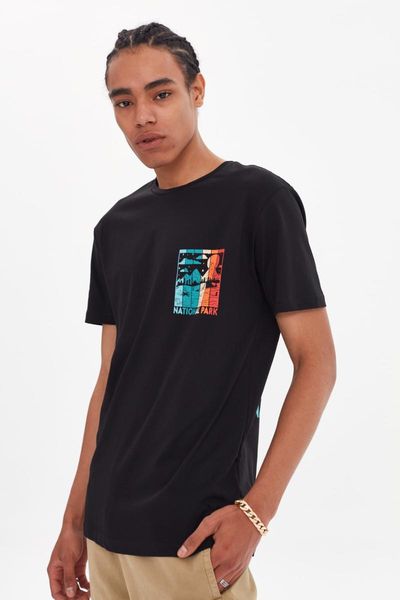 men's t-shirts trendyol men 's regular fit short-sleeve t-shirt tmnss21ts3740, White;black
men's t-shirts trendyol men 's regular fit short-sleeve t-shirt tmnss21ts3740, White;black
