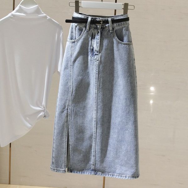 light blue high waist denim women's mid length 2021 spring slim split buttock a-line skirt, Black
light blue high waist denim women's mid length 2021 spring slim split buttock a-line skirt, Black