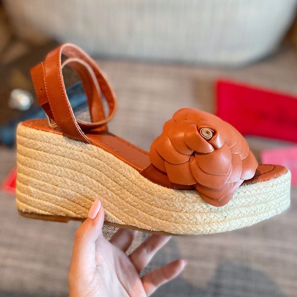 2021 new model brand designer famous ladies wedge sandals gold genuine leather studded ladies ankle strap women's pumps party dress eu3, Black
2021 new model brand designer famous ladies wedge sandals gold genuine leather studded ladies ankle strap women's pumps party dress eu3, Black