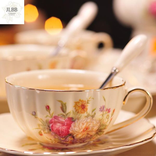 mugs coffee cup set english afternoon tea black european style household water elegant ceramic and saucer
mugs coffee cup set english afternoon tea black european style household water elegant ceramic and saucer