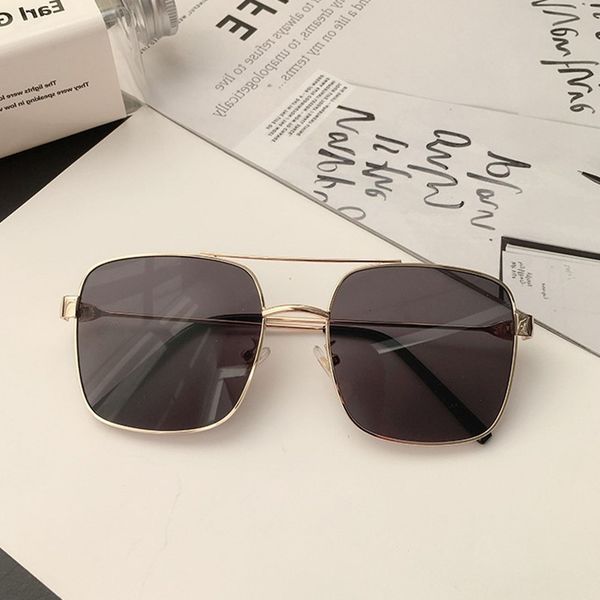 metal lm 2021 classic pchromic sunglasses women men polarized chameleon glasses male change color sun glasses uv400 oculos, White;black
metal lm 2021 classic pchromic sunglasses women men polarized chameleon glasses male change color sun glasses uv400 oculos, White;black