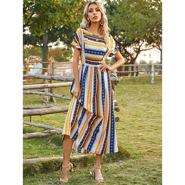 2021 new women's elegant long skirt striped round neck short sleeve dress, Black;gray
2021 new women's elegant long skirt striped round neck short sleeve dress, Black;gray
