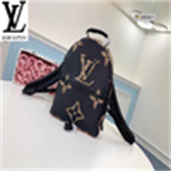 bag brand designer luxury 9v6j m44718 retro personality backpack women fashion rolling backpacks business bags tote messenger bags softsided
bag brand designer luxury 9v6j m44718 retro personality backpack women fashion rolling backpacks business bags tote messenger bags softsided