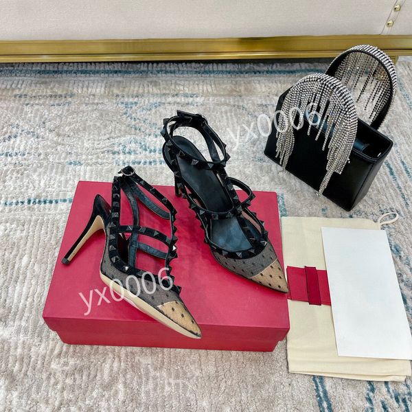 trendy men women casual shoes 35-42 sneakers attractive chaussures ace embroidery bee tiger snake stars casual scarpe flat trainers yh211212, Red;white
trendy men women casual shoes 35-42 sneakers attractive chaussures ace embroidery bee tiger snake stars casual scarpe flat trainers yh211212, Red;white