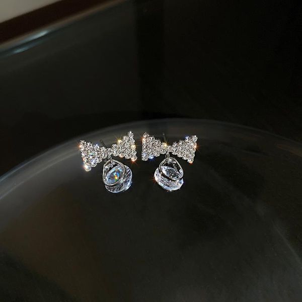 dangle & chandelier 2021 trendy rhinestone bow earrings for women girls cute crystal drop female wedding jewelry bijoux christmas gifts, Silver
dangle & chandelier 2021 trendy rhinestone bow earrings for women girls cute crystal drop female wedding jewelry bijoux christmas gifts, Silver