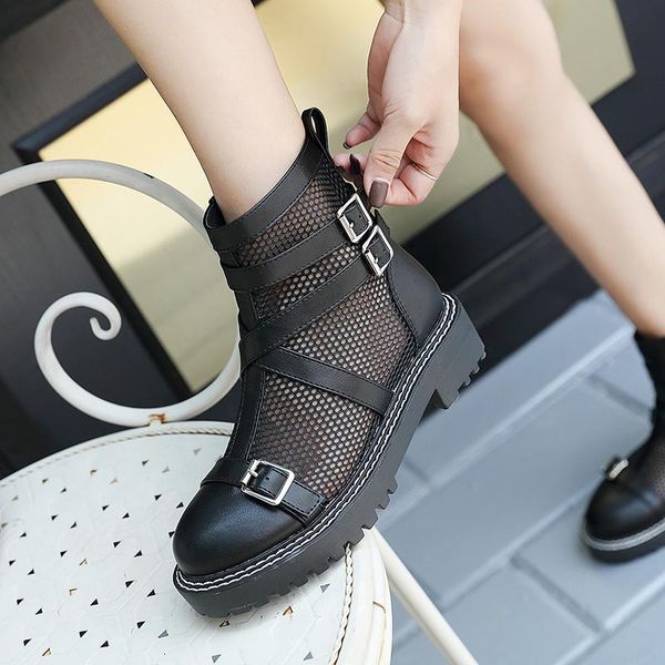 boots patent leather black women ankle high heels fall shoes punk platform lace up autumn summer ymb264
boots patent leather black women ankle high heels fall shoes punk platform lace up autumn summer ymb264
