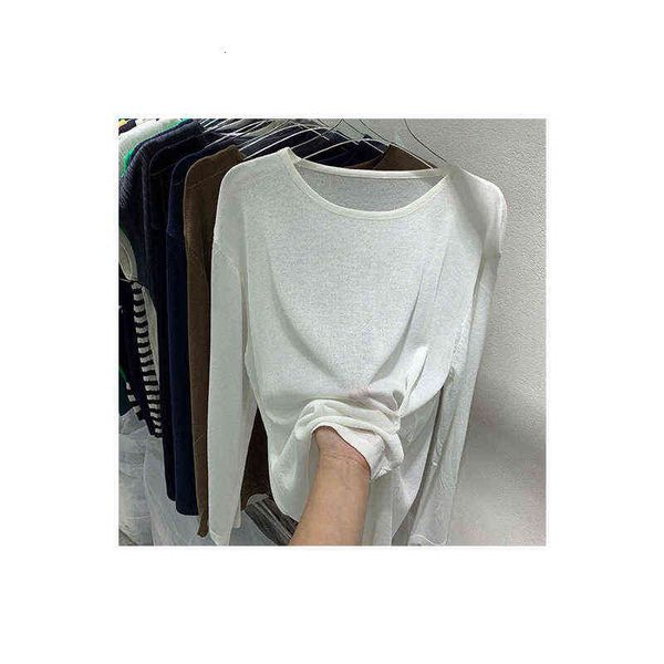 women's sweaters high sense simple dign button knit long sleeve sunscreen blouse women 2021 autumn thin blouse, White;black
women's sweaters high sense simple dign button knit long sleeve sunscreen blouse women 2021 autumn thin blouse, White;black