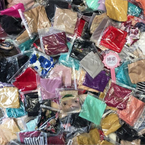 pretty flowers panties large stock girl seamless ice silk briefs underwear women pantiess solid traceless hipster female intimates, Black;pink
pretty flowers panties large stock girl seamless ice silk briefs underwear women pantiess solid traceless hipster female intimates, Black;pink