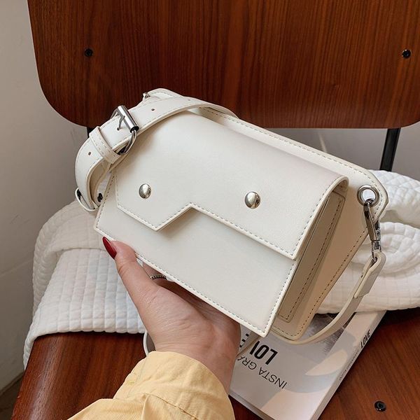 shoulder bags niche design handbags all-match 2021 fashion messenger bag high-end square width: 24cm
shoulder bags niche design handbags all-match 2021 fashion messenger bag high-end square width: 24cm