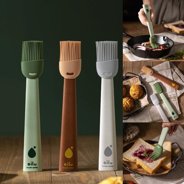 tools & accessories drop household silicone oil brush portable kitchen pancake edible baking liquid small hair gadgets cookingbarbecue
tools & accessories drop household silicone oil brush portable kitchen pancake edible baking liquid small hair gadgets cookingbarbecue
