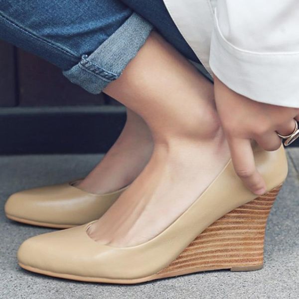 dress shoes ins women's genuine leather 22-24.5 cm cowhide high heels fashion casual pumps spring and autumn wild sweet sexy, Black
dress shoes ins women's genuine leather 22-24.5 cm cowhide high heels fashion casual pumps spring and autumn wild sweet sexy, Black
