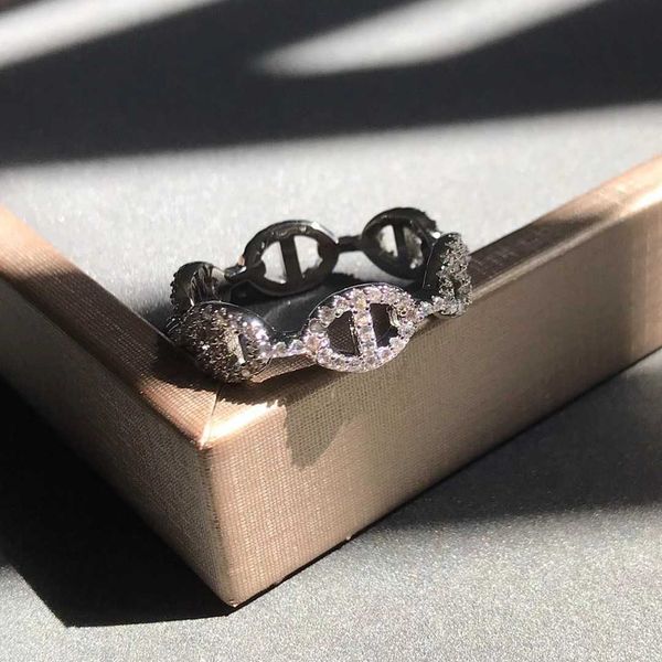 2021 october the new fashion s925 sterling silver manaco maille marine finger ring micro zironia women luxury brand jewelry, Slivery;golden
2021 october the new fashion s925 sterling silver manaco maille marine finger ring micro zironia women luxury brand jewelry, Slivery;golden