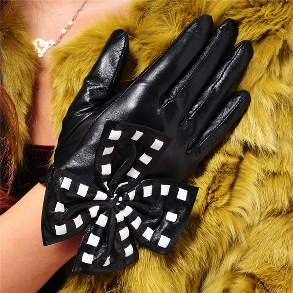 five fingers gloves lovely lady big bow walking dancewarm driving leather touch wholesale mittens, Blue;gray
five fingers gloves lovely lady big bow walking dancewarm driving leather touch wholesale mittens, Blue;gray