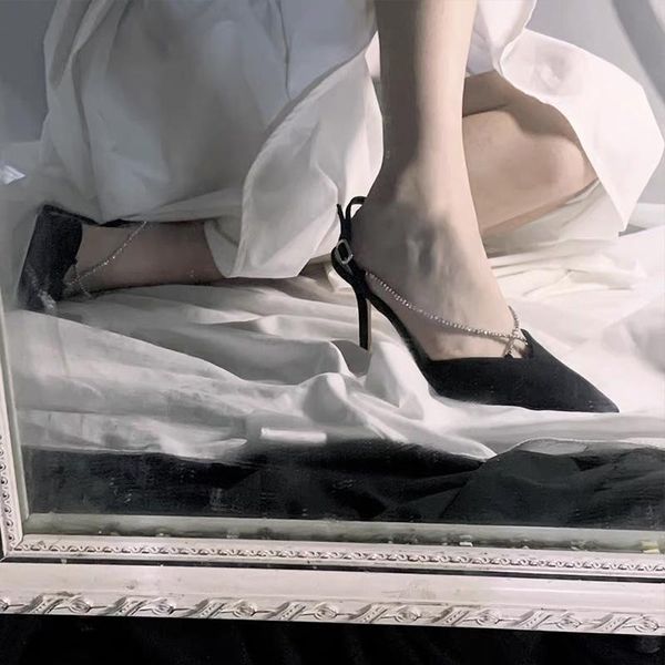 dress shoes 2021 fashion women pumps thin heels 7cm elegant summer sandals office lady buckle metal chain beauty woman, Black
dress shoes 2021 fashion women pumps thin heels 7cm elegant summer sandals office lady buckle metal chain beauty woman, Black