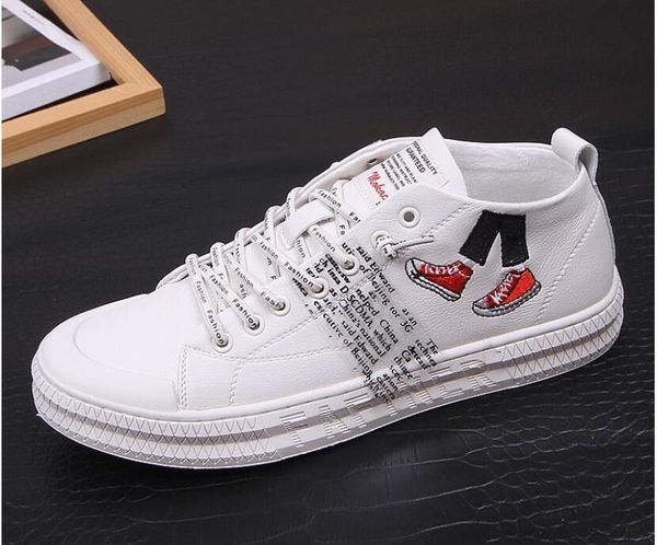dress shoes luxury casual men loafers slip on designer moccasins sneaker footwear male black web celebrity
dress shoes luxury casual men loafers slip on designer moccasins sneaker footwear male black web celebrity