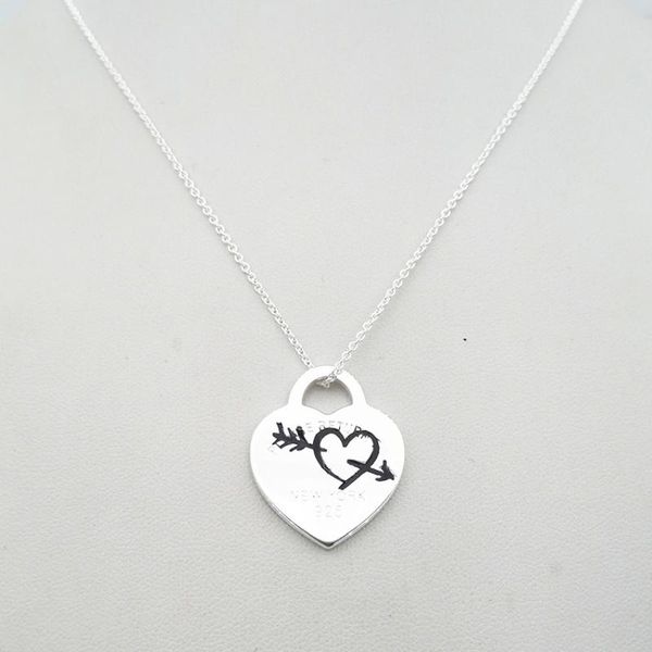 sterling silver ladies heart-shaped enamel carved letter pendant necklace lovers sweet romantic holiday gift chains
sterling silver ladies heart-shaped enamel carved letter pendant necklace lovers sweet romantic holiday gift chains