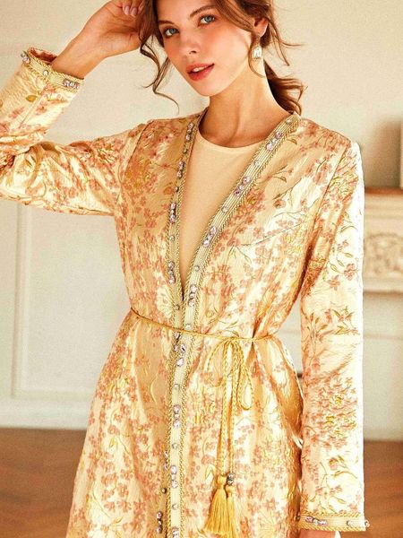 casual dresses women's dress gold powder jacquard hand stitched diamond cardigan robe, Black;gray
casual dresses women's dress gold powder jacquard hand stitched diamond cardigan robe, Black;gray