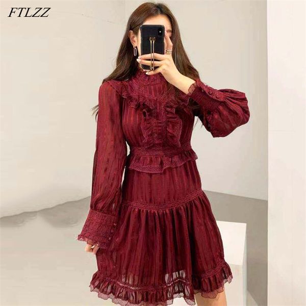 spring autumn women elegant ruffled lace patchwork knee-length dress vintage stand collar slim wine 210430, Black;gray
spring autumn women elegant ruffled lace patchwork knee-length dress vintage stand collar slim wine 210430, Black;gray