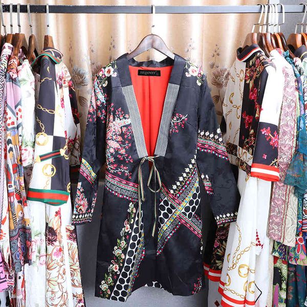 seqinyy long 2020 autumn new fashion design flowers vintage fine black trench jacquard female top, Black;gray
seqinyy long 2020 autumn new fashion design flowers vintage fine black trench jacquard female top, Black;gray