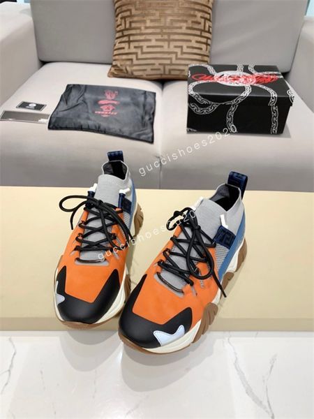 2021 vintage suede casual shoes men women calfskin sneakers fashion increasing platform shoe leather trainers size35-46, Black;red
2021 vintage suede casual shoes men women calfskin sneakers fashion increasing platform shoe leather trainers size35-46, Black;red