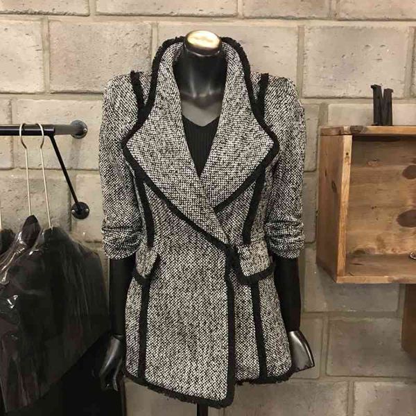 autumn korean womens coats temperament wool suit jacket single button long sleeve slim woolen jackets women outerwear, Black;brown
autumn korean womens coats temperament wool suit jacket single button long sleeve slim woolen jackets women outerwear, Black;brown