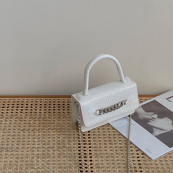 fashion design ladies small square shoulder bag retro crocodile pattern women chain crossbody bags female flap handbags purses l
fashion design ladies small square shoulder bag retro crocodile pattern women chain crossbody bags female flap handbags purses l