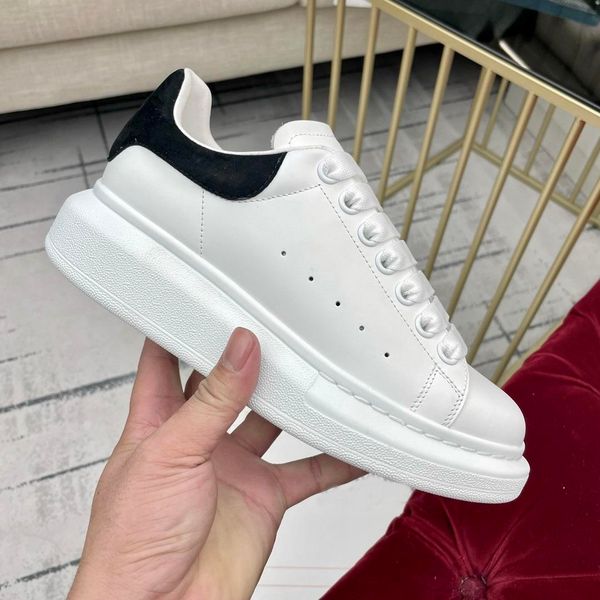 designer women white black shoes classic suede velvet leather flats platform oversized sneaker mens espadrille flat sole sneakers
designer women white black shoes classic suede velvet leather flats platform oversized sneaker mens espadrille flat sole sneakers
