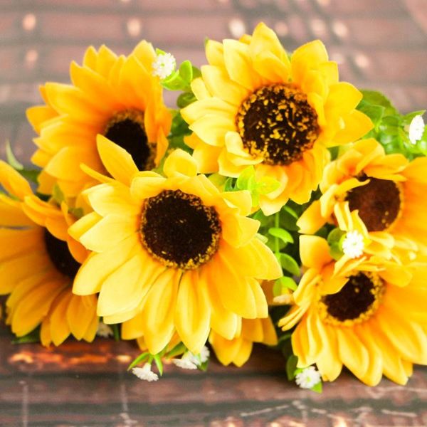 decorative flowers & wreaths 7 heads silk sunflower artificial flower head wedding decoration diy wreath craft fake home decor
decorative flowers & wreaths 7 heads silk sunflower artificial flower head wedding decoration diy wreath craft fake home decor