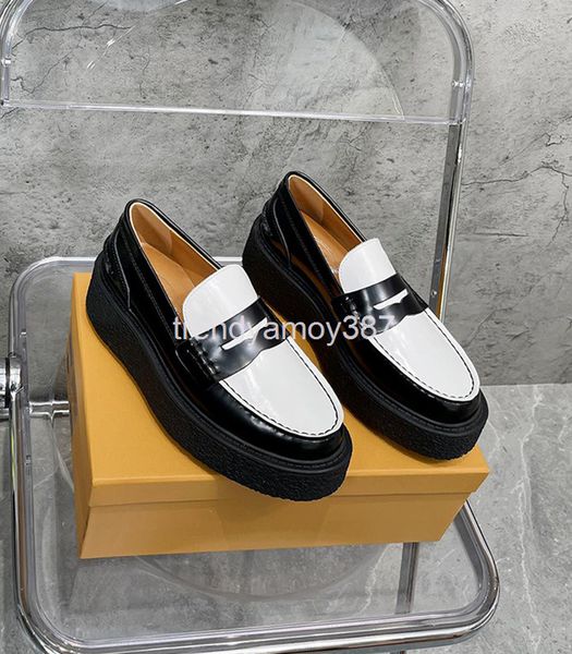 dress shoes thick soled metal buckle british leffer shoes women's color matching cow leather increased one pedal round head small, Black
dress shoes thick soled metal buckle british leffer shoes women's color matching cow leather increased one pedal round head small, Black